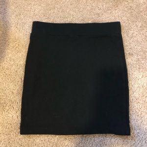 Black Fitted Pencil Skirt - Size S